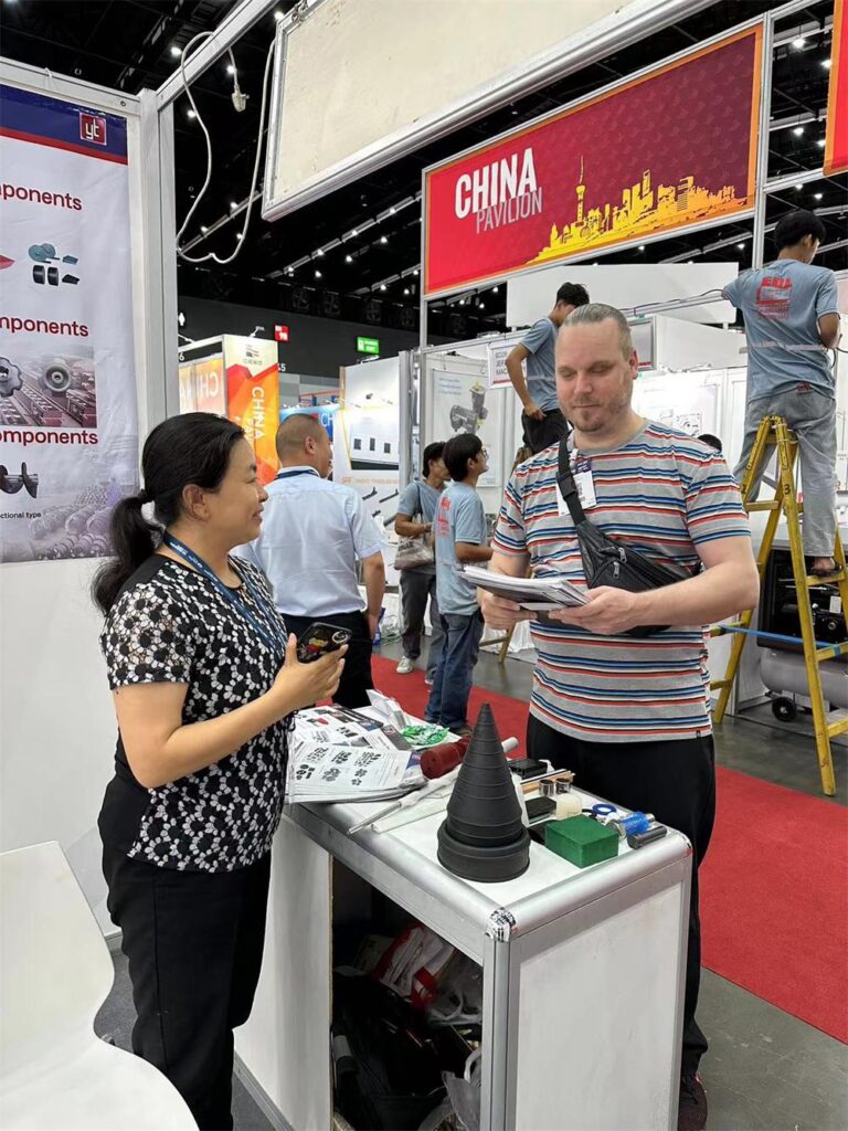 manufacturing expo bangkok clients visiting 1 (3)