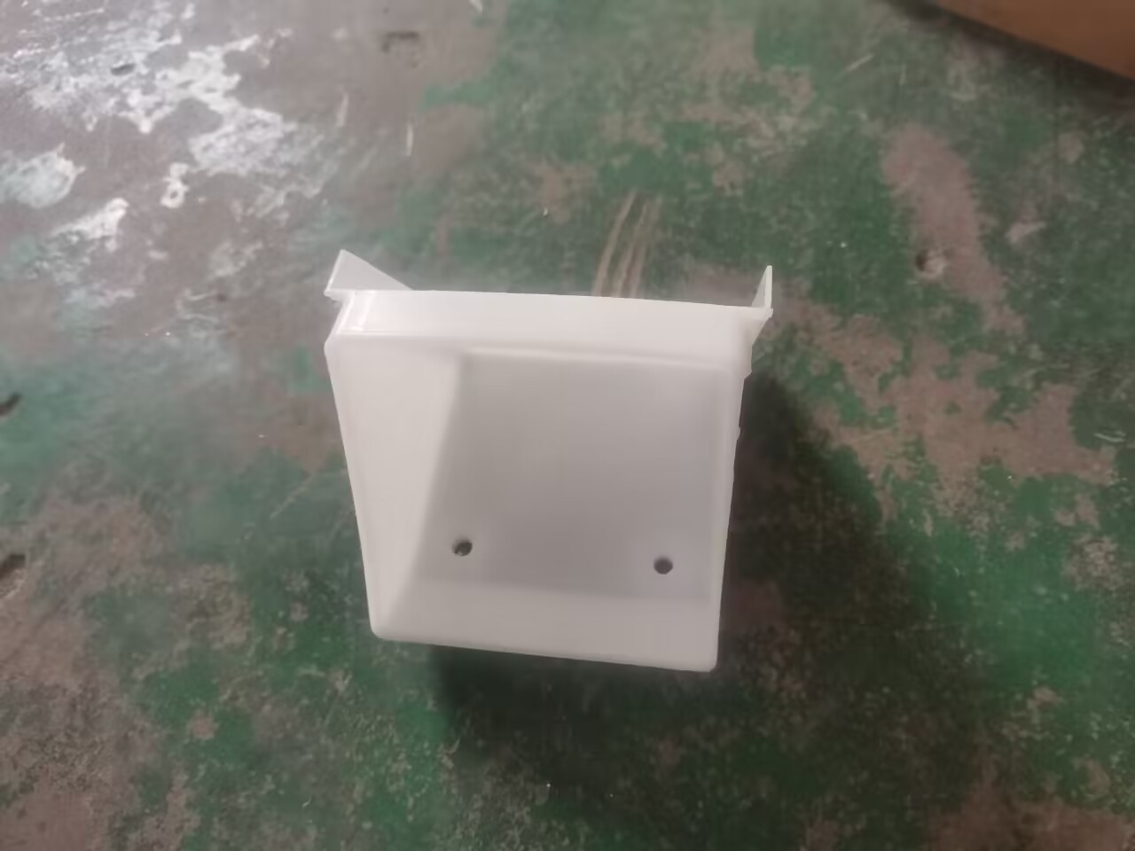 polyethylene elevator bucket