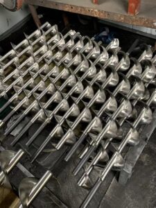 Small size screw conveyor shafts with polished surface and screw flights