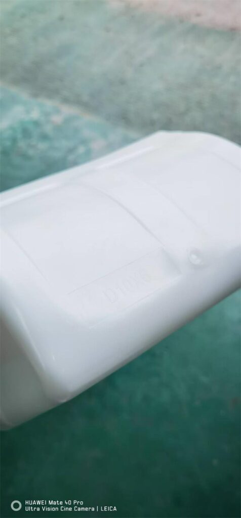 HDPE D10x6 deep-bottom elevator bucket manufactured for Colombia