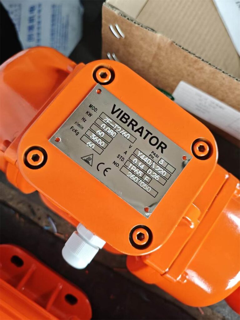 Nameplate of ZF-T2/60 motor vibrator supplied to Colombia